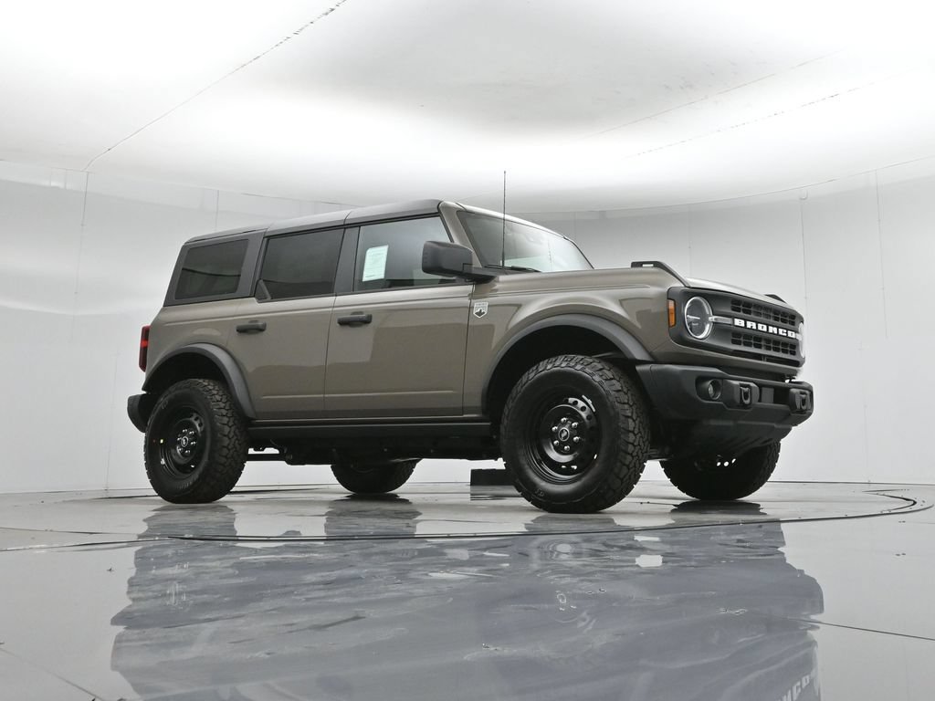 New 2026 Ford Bronco Big Bend w/ Black Diamond Package AWD/4WD image 3