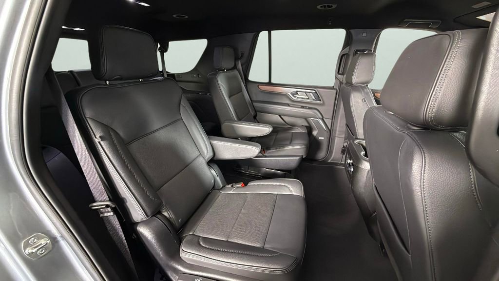 Used 2025 GMC Yukon Denali image 27