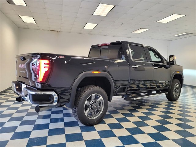 New 2026 GMC Sierra 2500 SLT w/ SLT Premium Package image 10