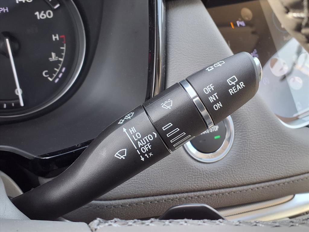 New 2026 Cadillac XT5 Premium Luxury image 16