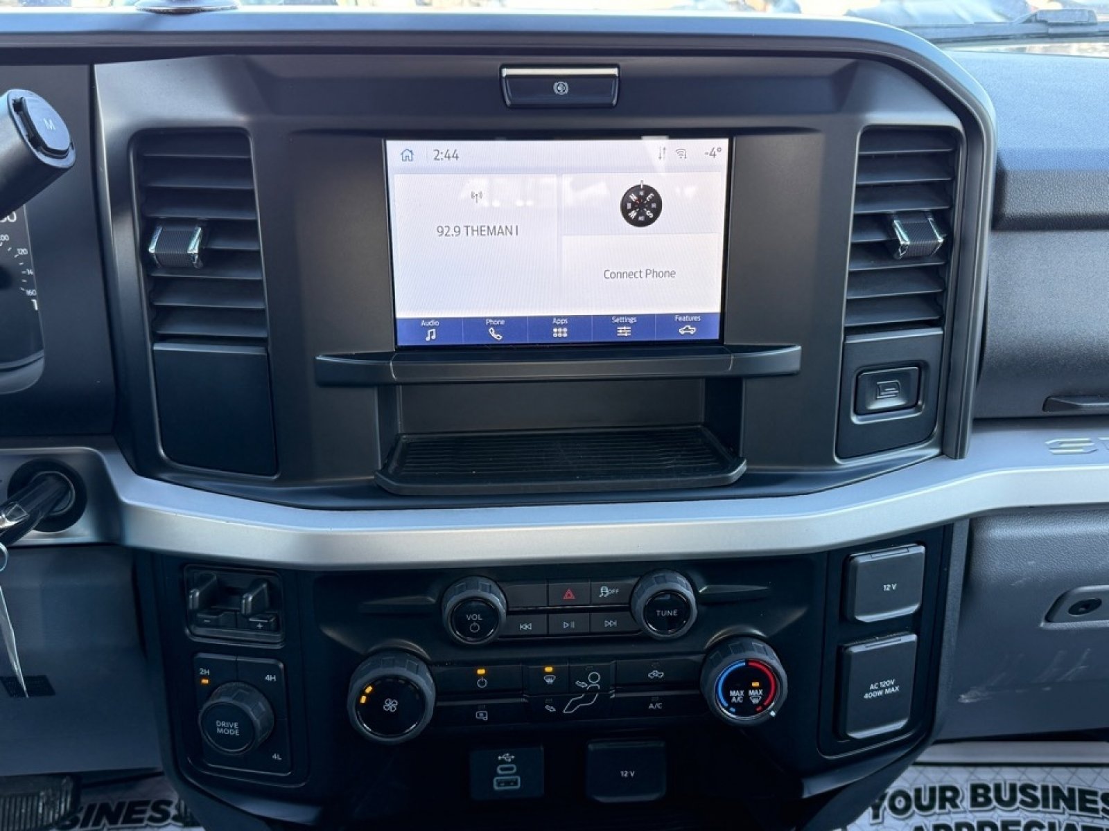 Used 2025 Ford F350 XLT image 16