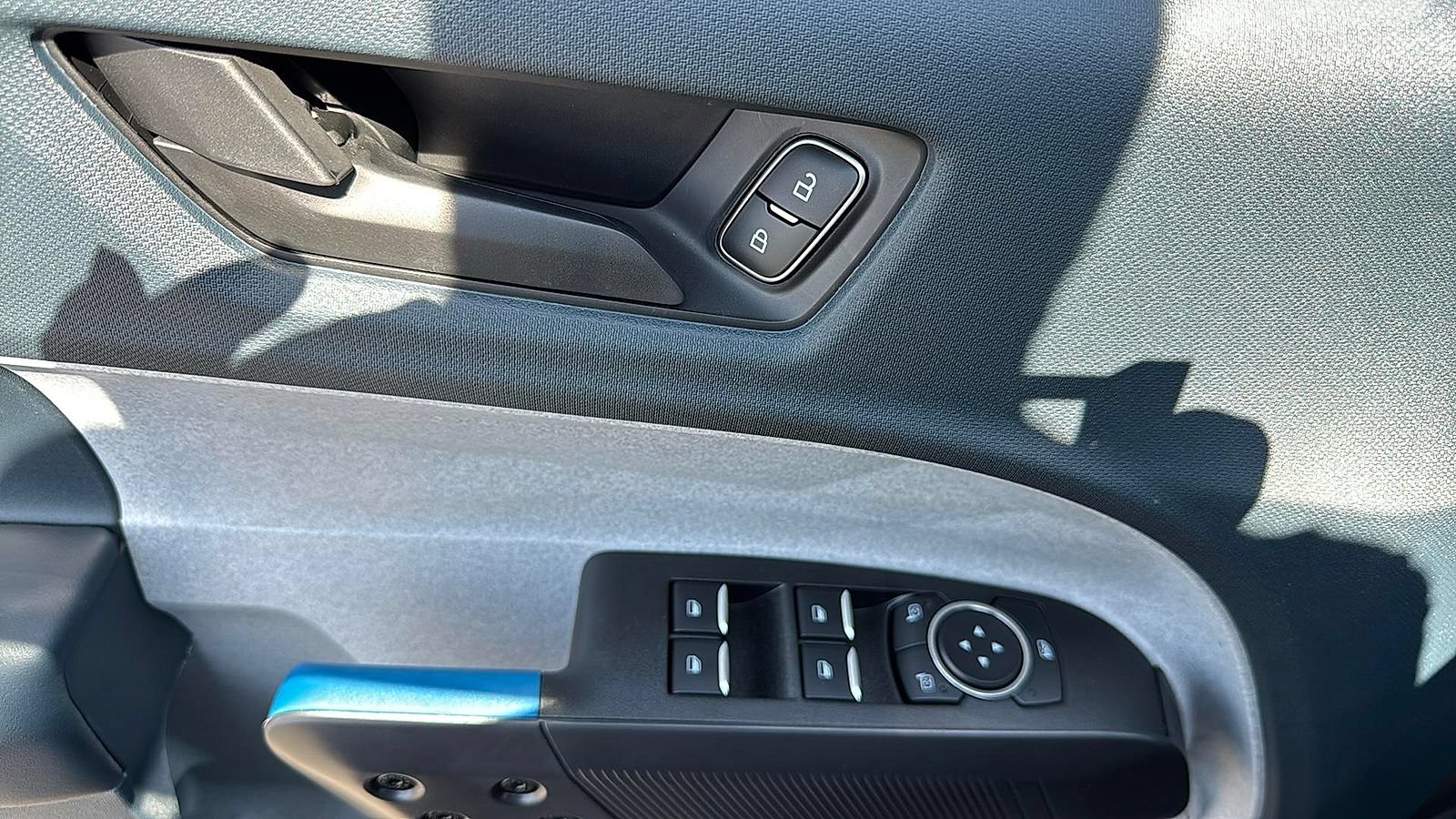 New 2025 Ford Maverick XLT FWD image 21