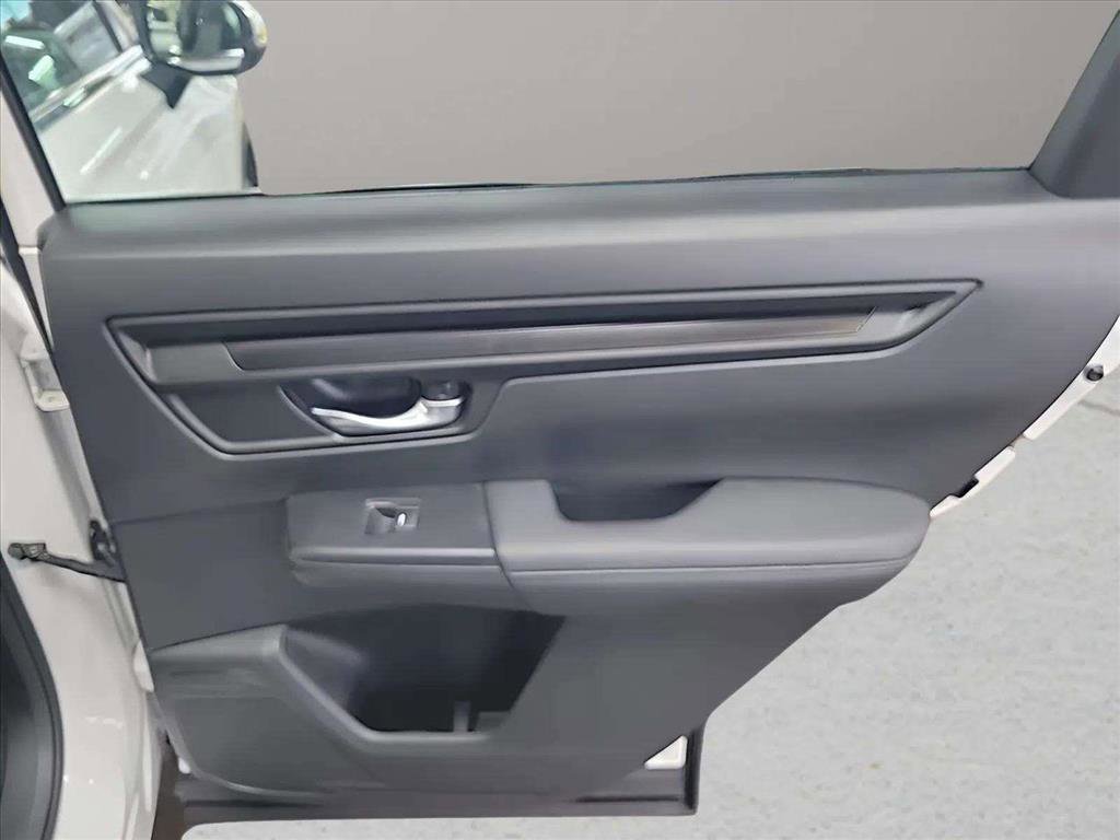 Used 2024 Honda CR-V LX image 25