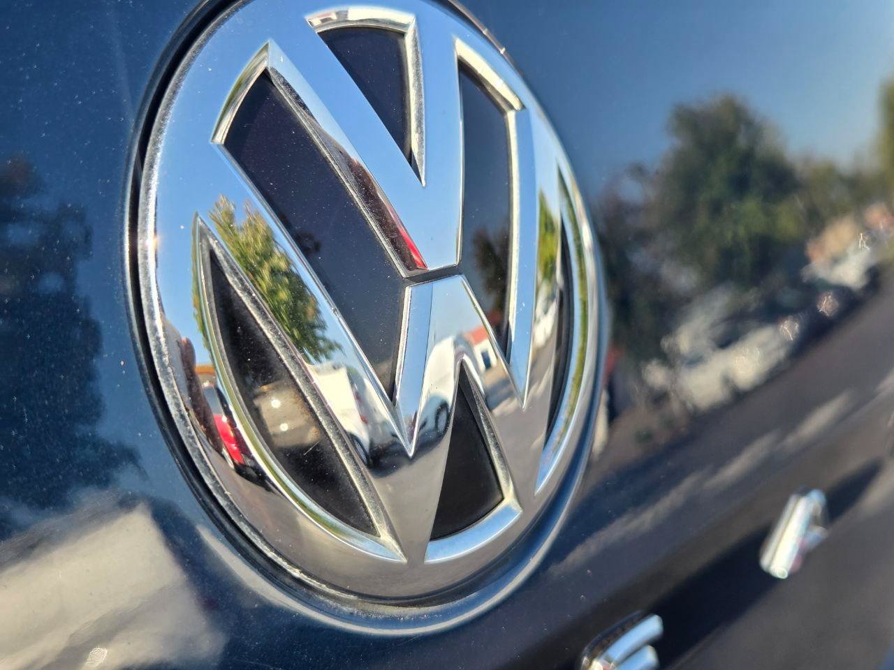 Used 2020 Volkswagen Passat 2.0T R-Line FWD image 8