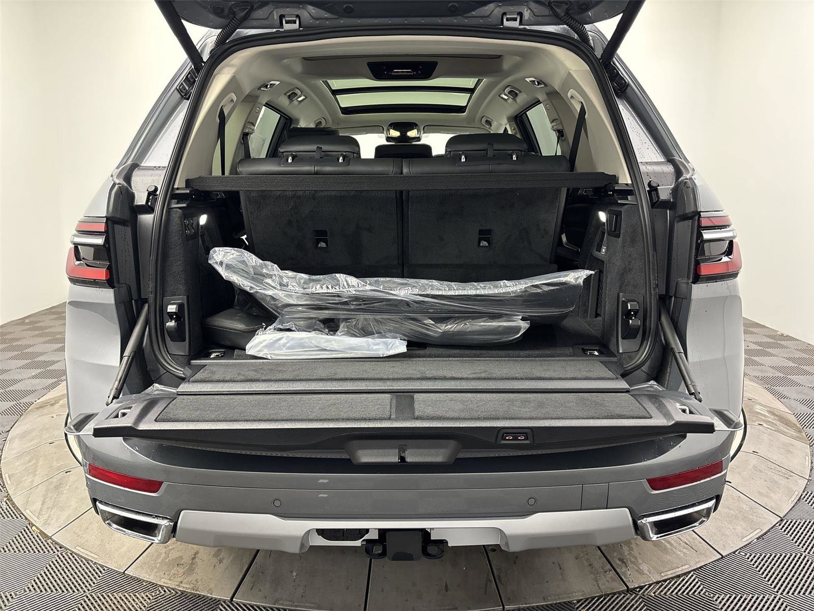 New 2026 BMW X7 xDrive40i w/ Premium Package image 21