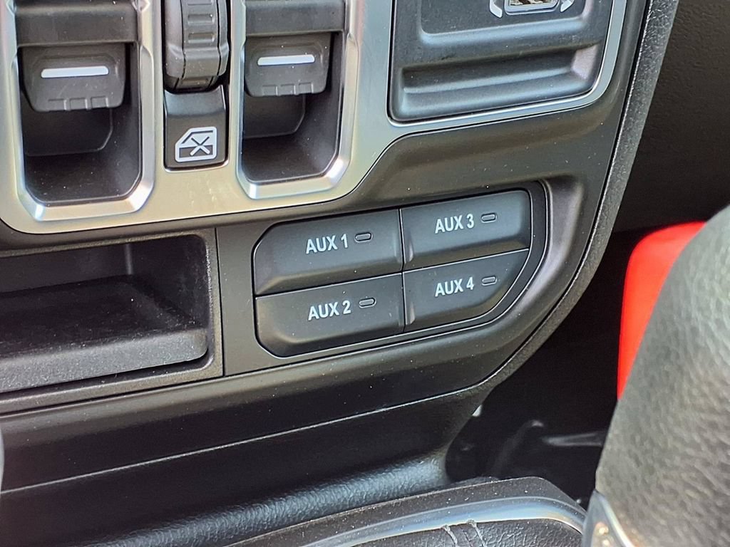 Used 2026 Jeep Wrangler Unlimited Sport AWD/4WD image 12