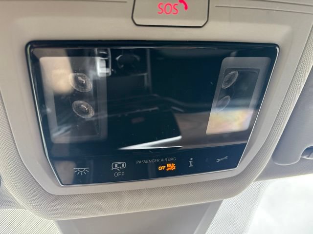 Used 2025 Volkswagen Atlas SE FWD image 36