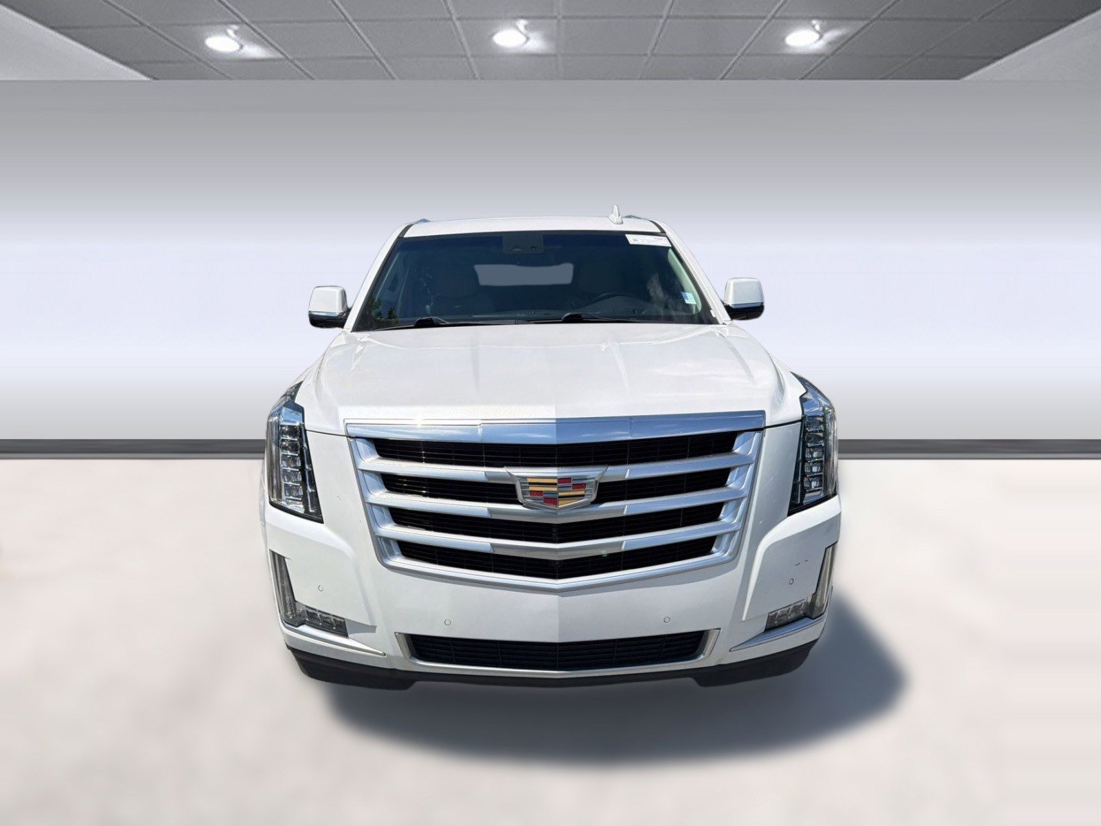 Used 2019 Cadillac Escalade ESV Luxury RWD image 5