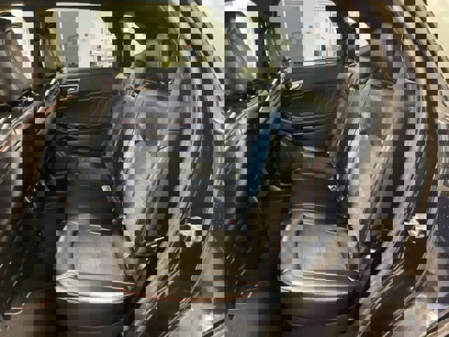 Used 2020 Ford Edge ST-Line image 9