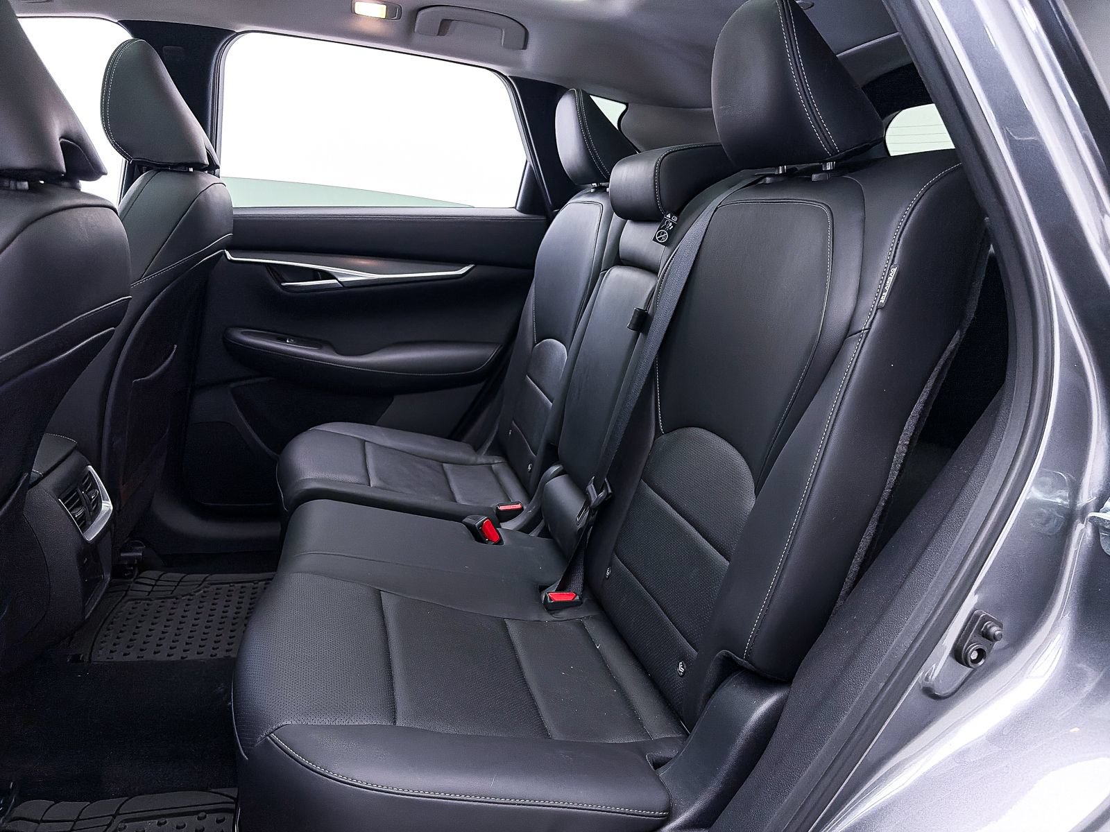 Used 2025 INFINITI QX50 Luxe AWD/4WD image 39