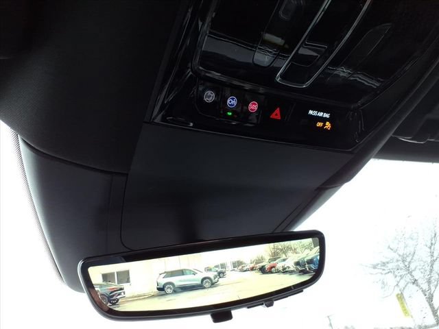 New 2026 Cadillac Escalade IQL Sport 1 w/ LPO, ONYX Package AWD/4WD image 33