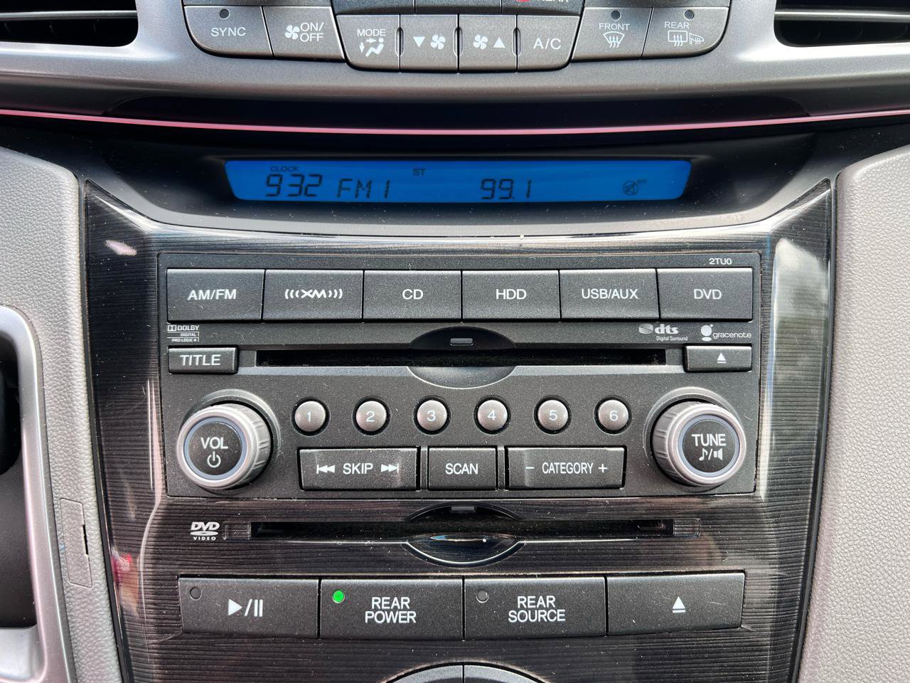 Used 2012 Honda Odyssey Touring image 16