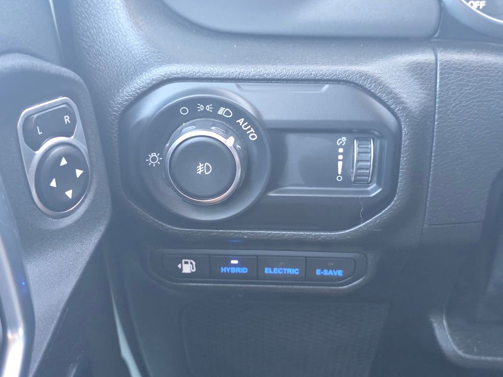 Used 2023 Jeep Wrangler Unlimited Rubicon 4xe w/ Steel Bumper Group image 34