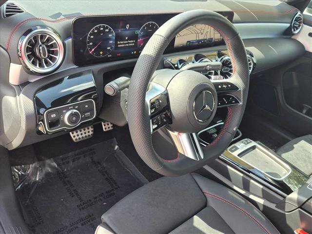 New 2026 Mercedes-Benz CLA 250 4MATIC image 3