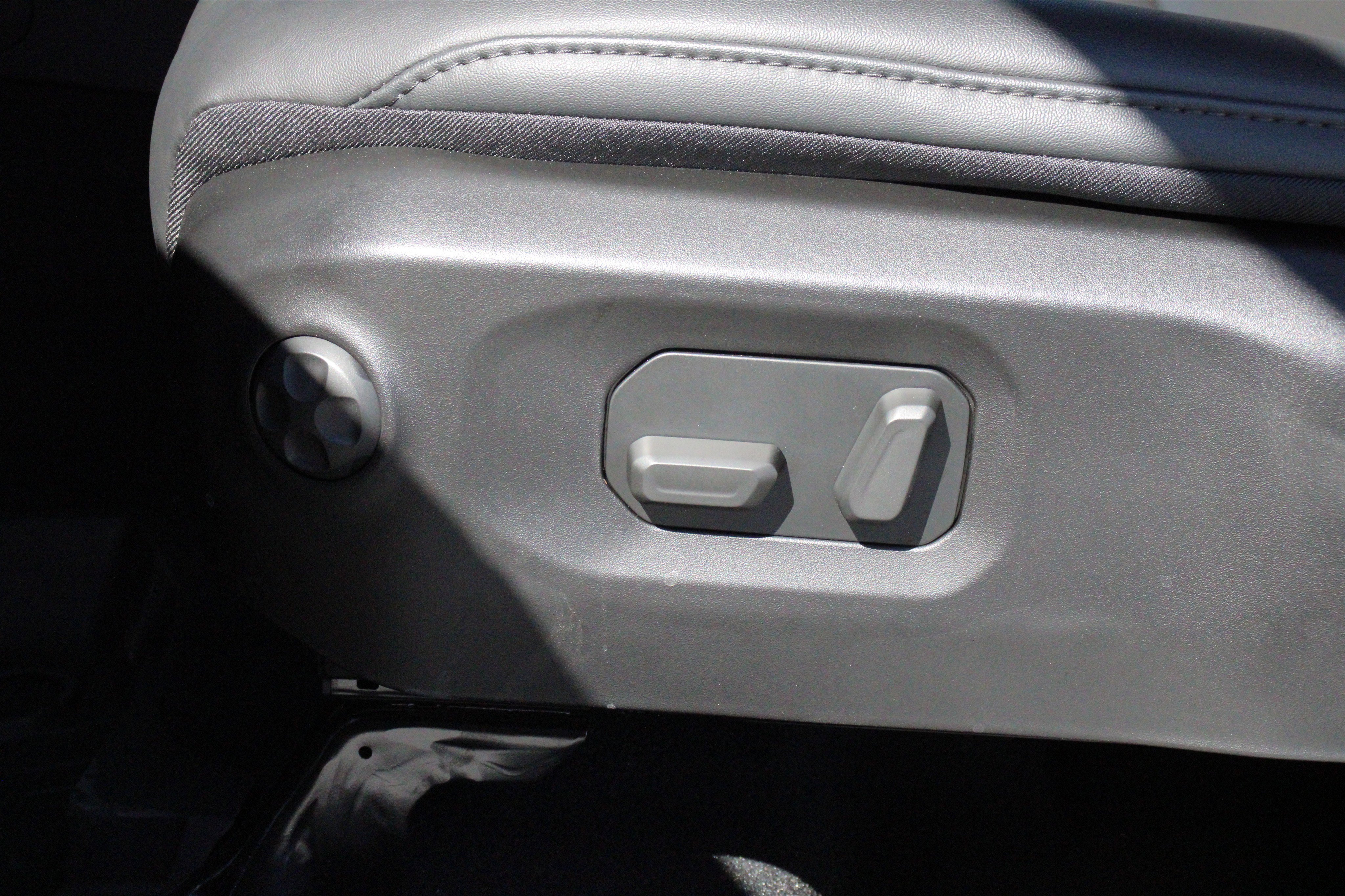New 2026 Jeep Gladiator Rubicon image 4