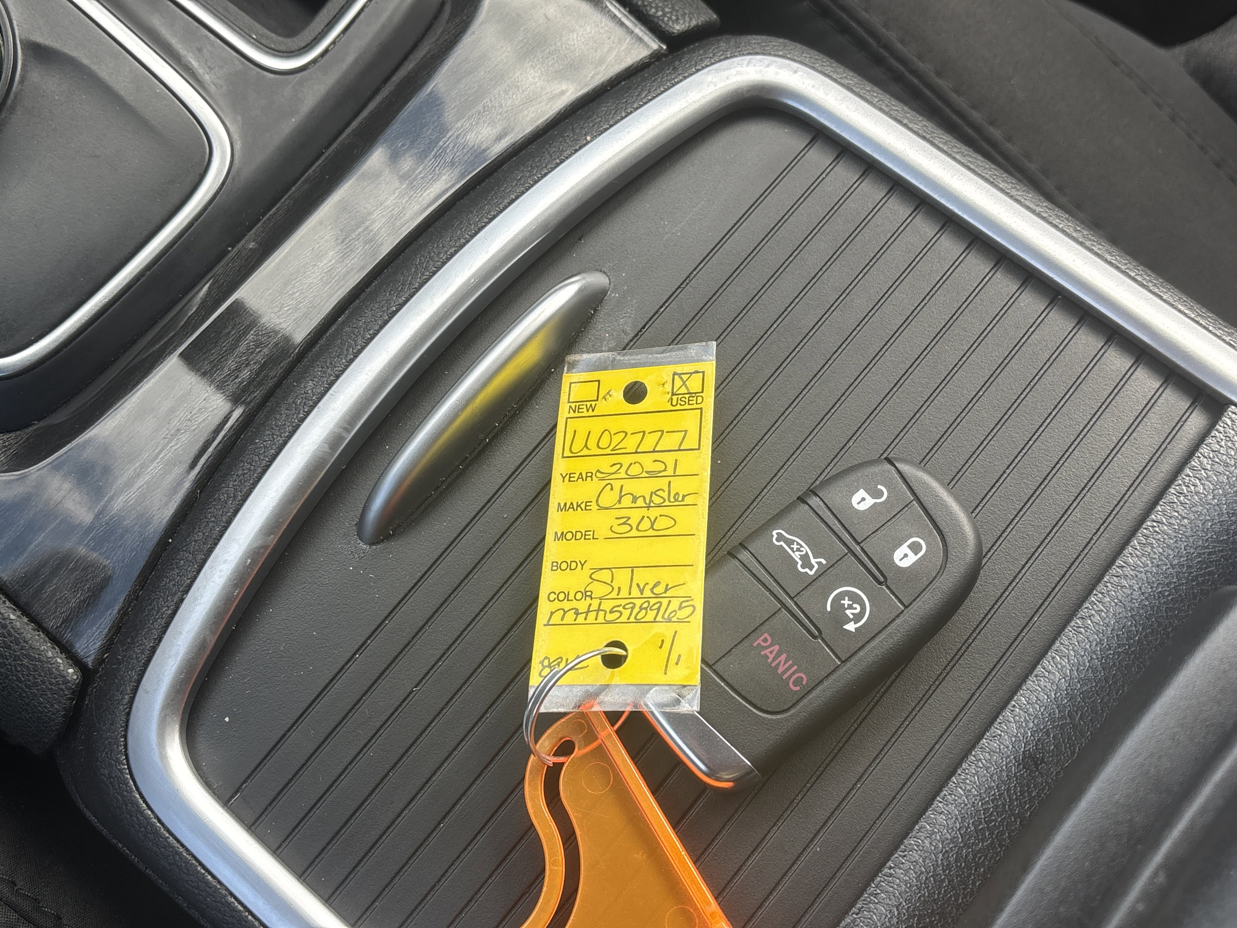 Used 2021 Chrysler 300 Touring w/ Sport Appearance Package image 30