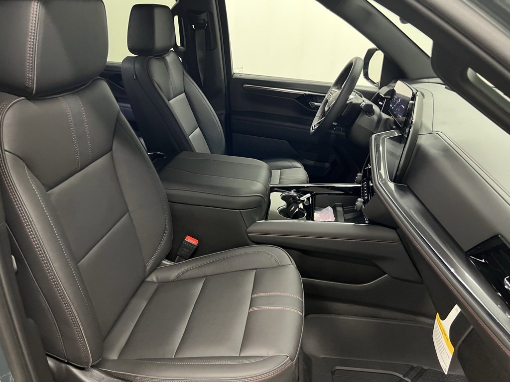 New 2026 Chevrolet Tahoe RST image 38