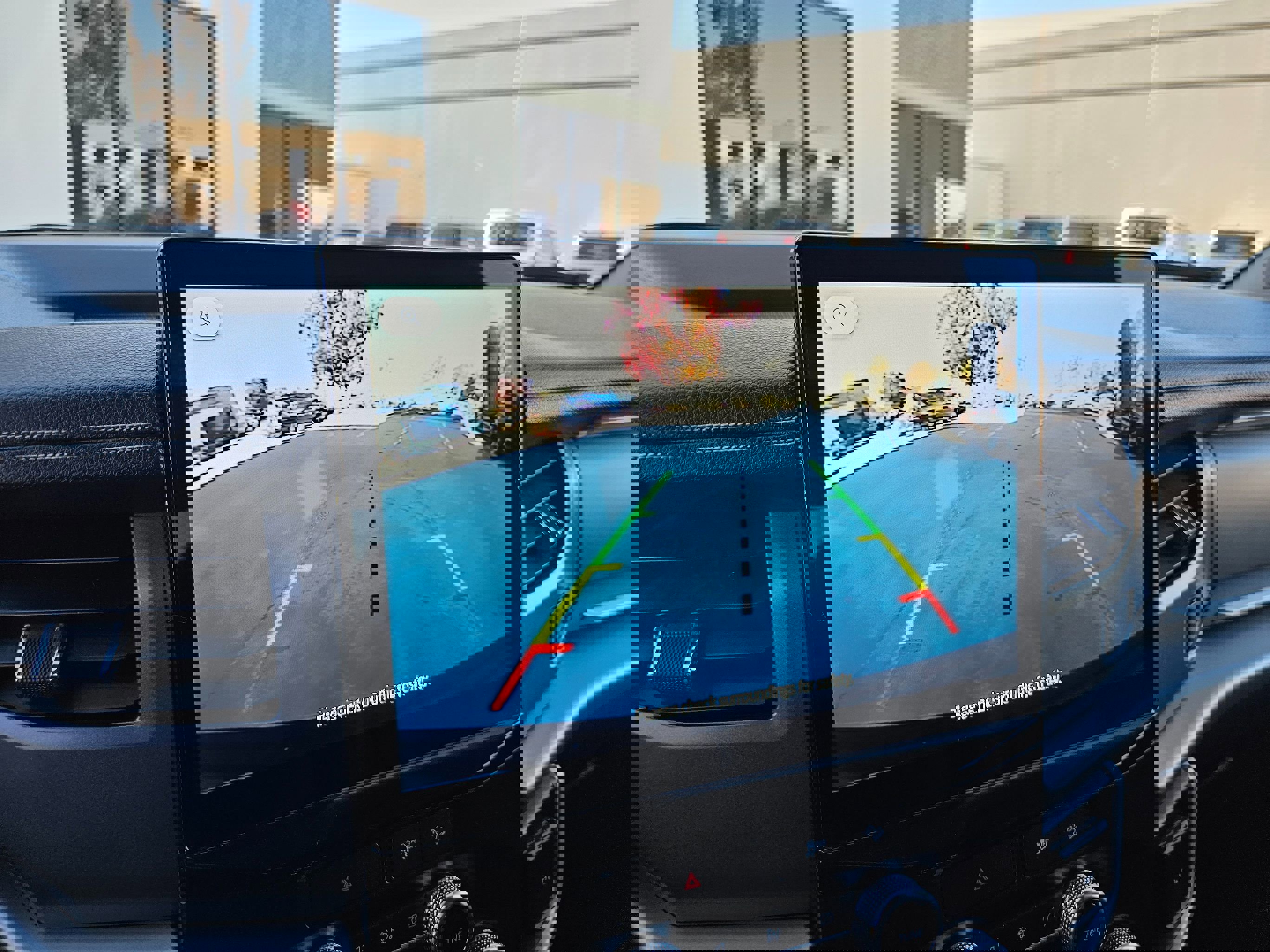 Used 2022 Ford Expedition XLT image 36