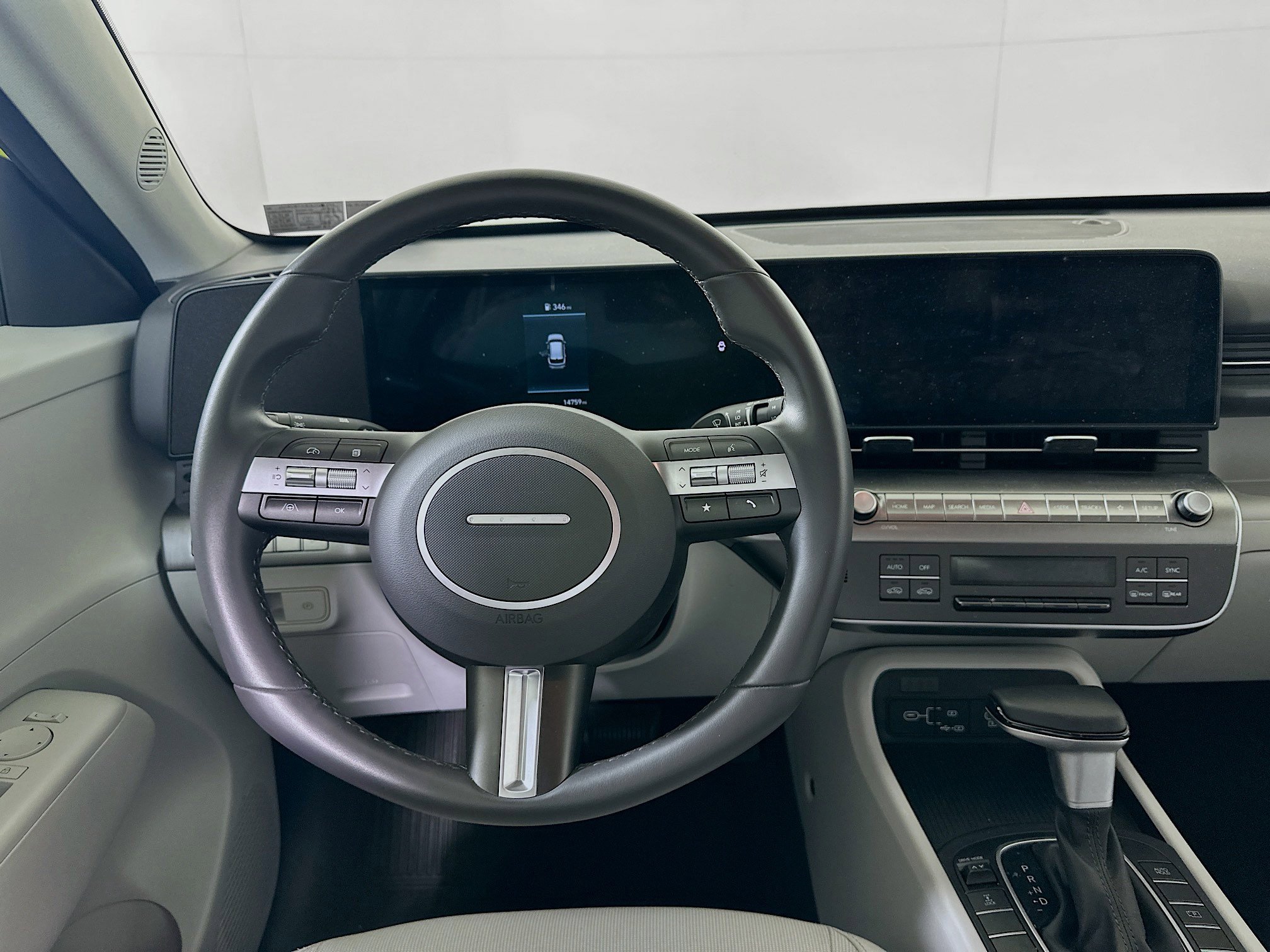 Certified 2025 Hyundai Kona SEL image 20