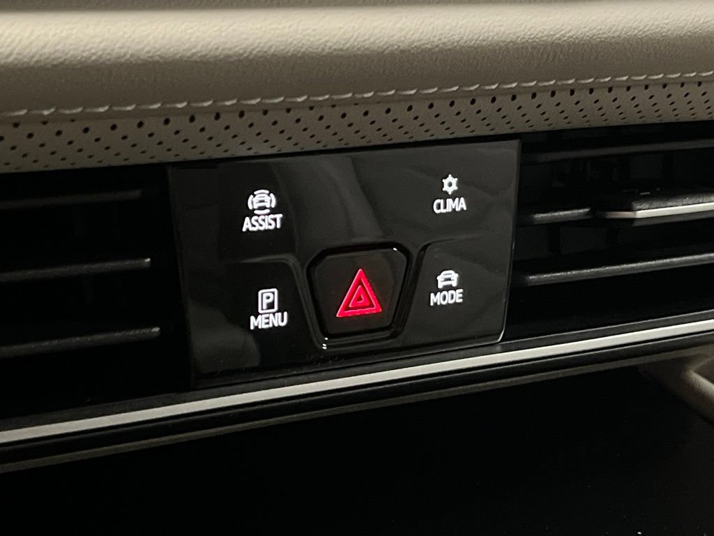 New 2026 Volkswagen Atlas SE AWD/4WD image 13