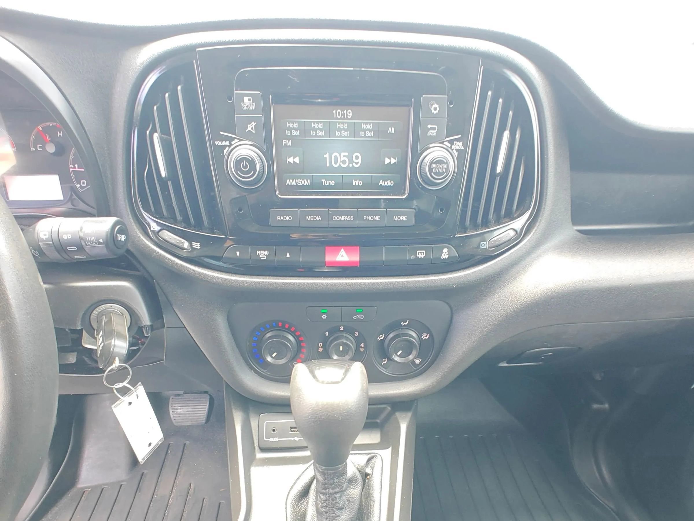 Used 2015 RAM ProMaster City Tradesman SLT w/ Rear Back-up Camera Group FWD image 14