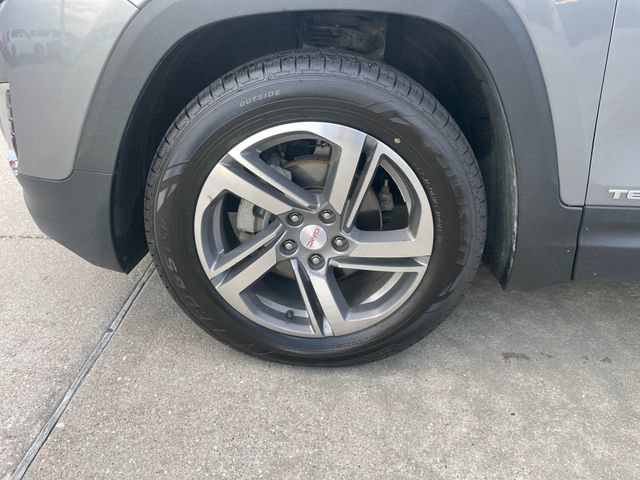Used 2020 GMC Terrain SLT w/ Preferred Package AWD/4WD image 29