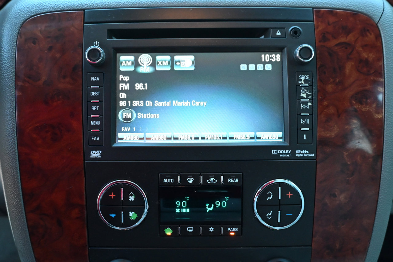 Used 2012 Chevrolet Tahoe LTZ image 26