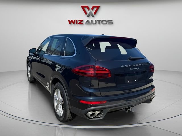 Used 2017 Porsche Cayenne S image 9