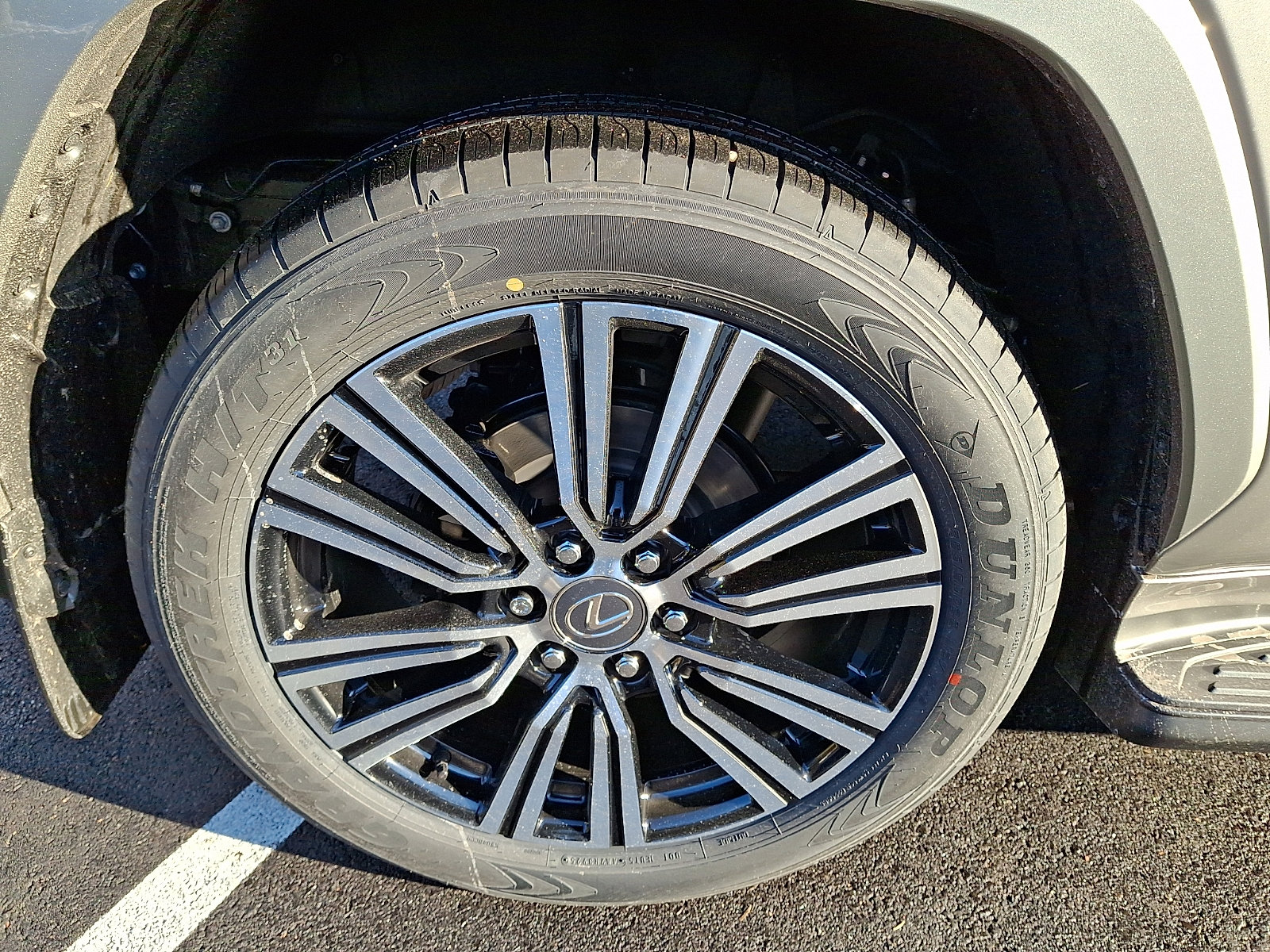 New 2026 Lexus LX 600 4WD w/ Luxury Package image 5