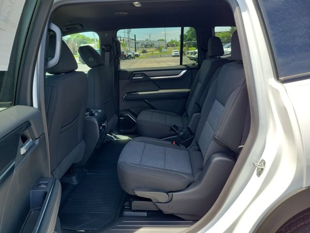 New 2026 GMC Acadia Elevation w/ Black Edition FWD image 13