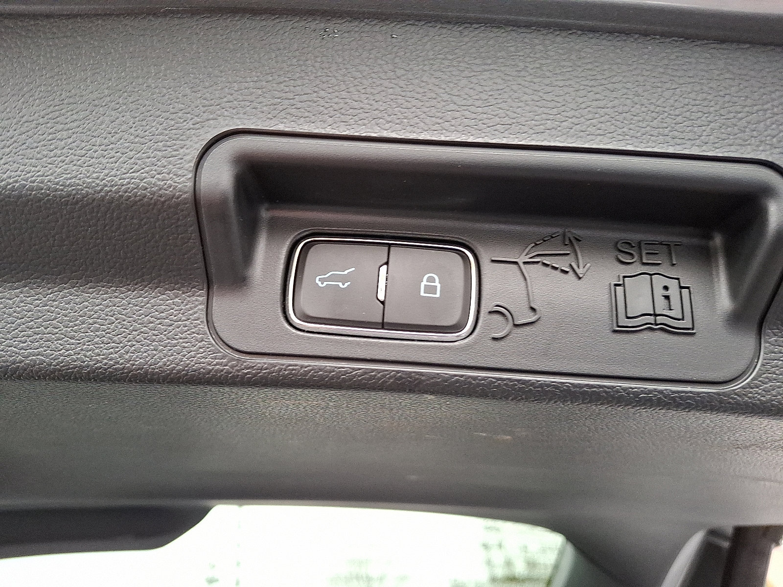 Certified 2023 Ford Explorer ST w/ Equipment Group 401A image 31
