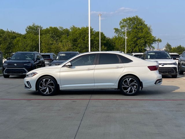 New 2026 Volkswagen Jetta SEL FWD image 3