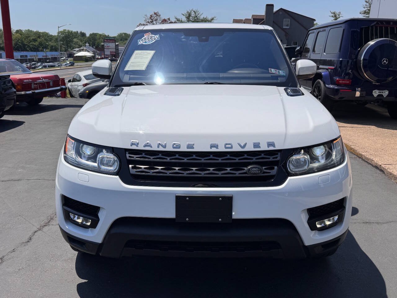Used 2016 Land Rover Range Rover Sport SE AWD/4WD image 3