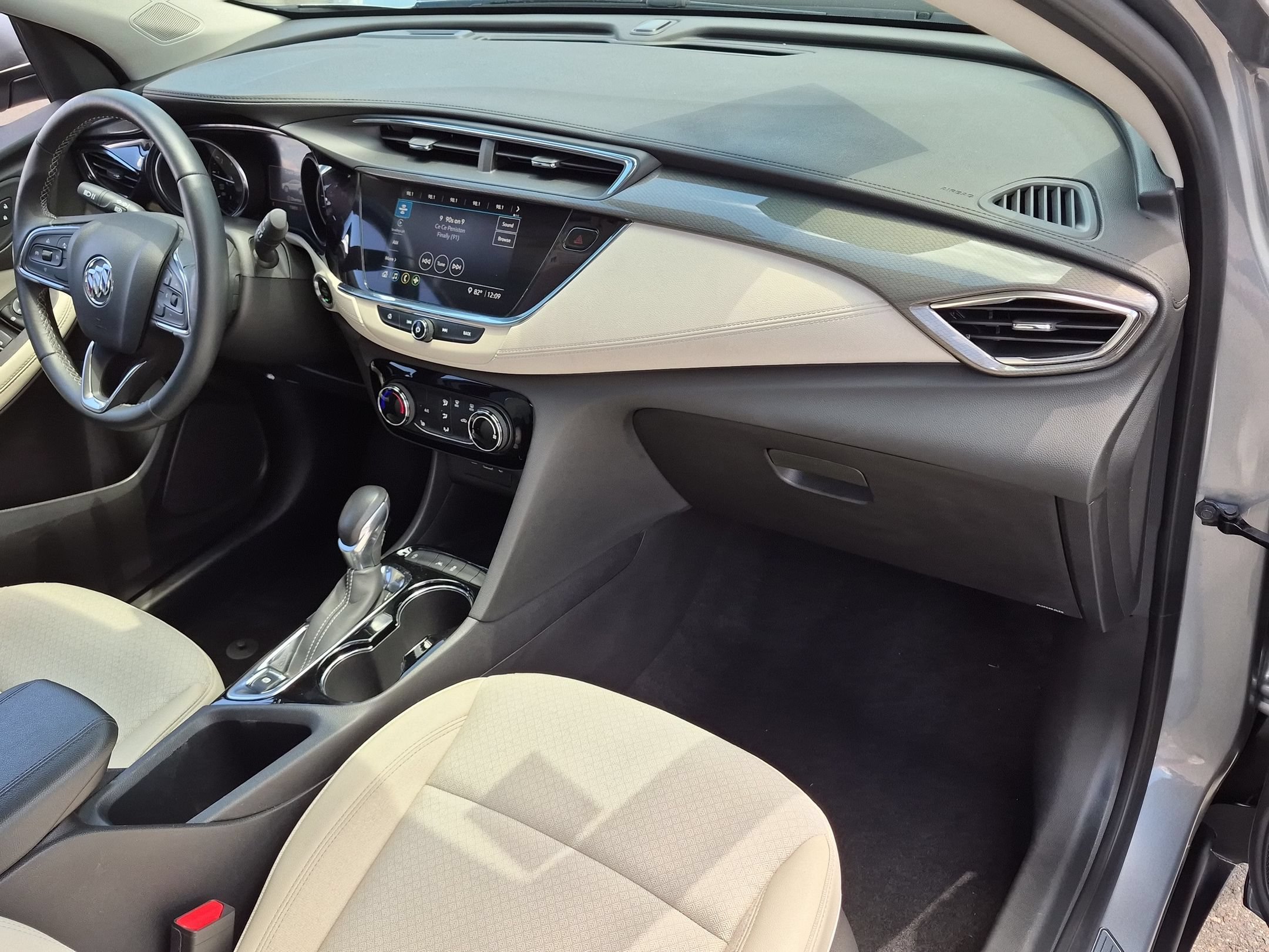 Certified 2023 Buick Encore GX Preferred w/ Cold Weather Comfort Package FWD image 27