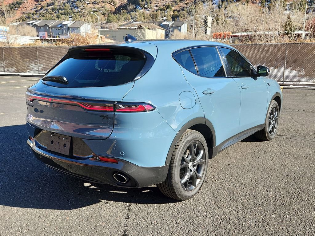 Used 2024 Dodge Hornet R/T w/ R/T Blacktop Package image 3