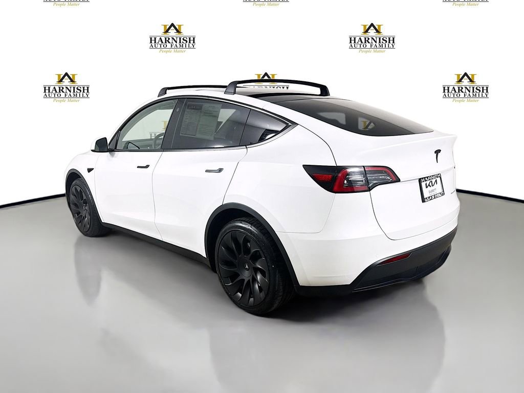 Used 2022 Tesla Model Y Long Range AWD/4WD image 5