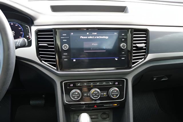 Used 2021 Volkswagen Atlas Cross Sport SEL image 22