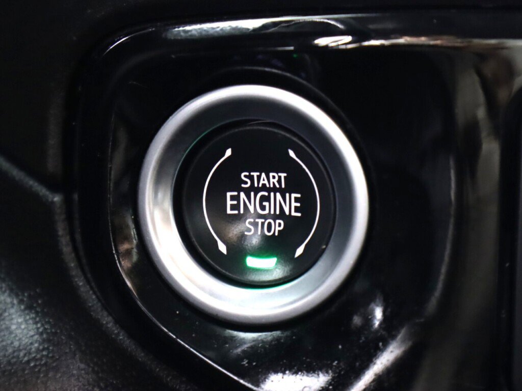 Used 2025 Chevrolet Silverado 1500 LT image 28