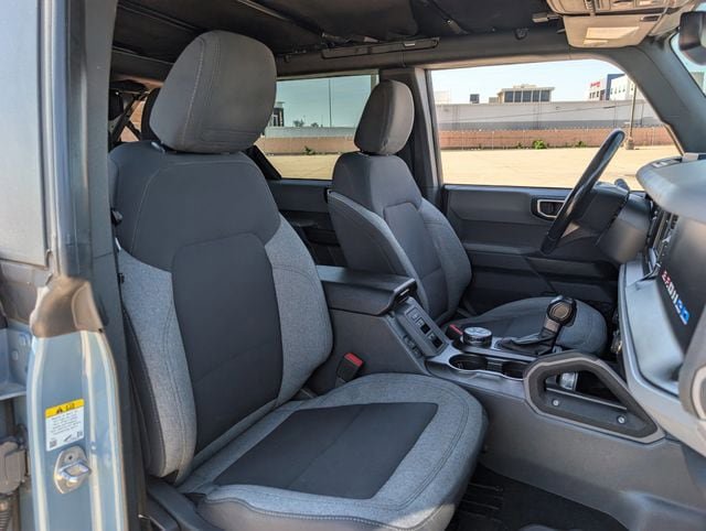 Used 2021 Ford Bronco Big Bend w/ Sasquatch Package AWD/4WD image 27
