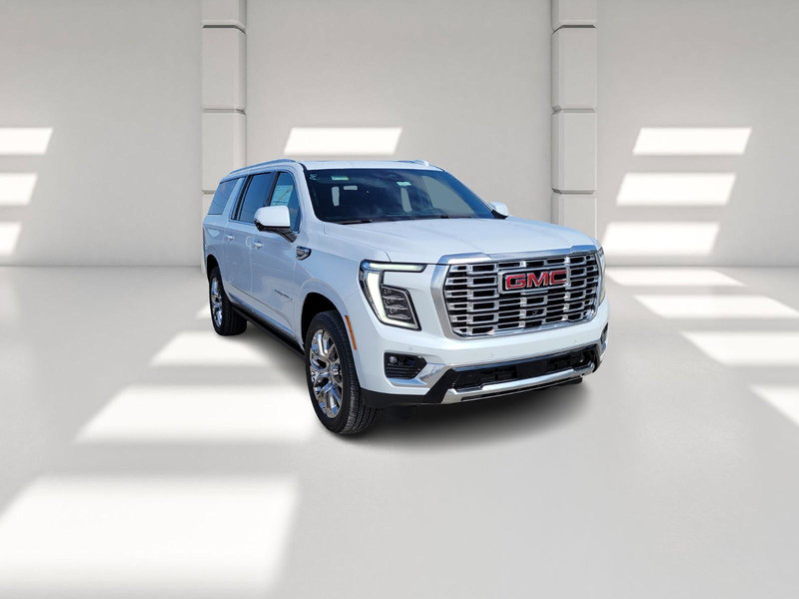 New 2026 GMC Yukon XL Denali image 3