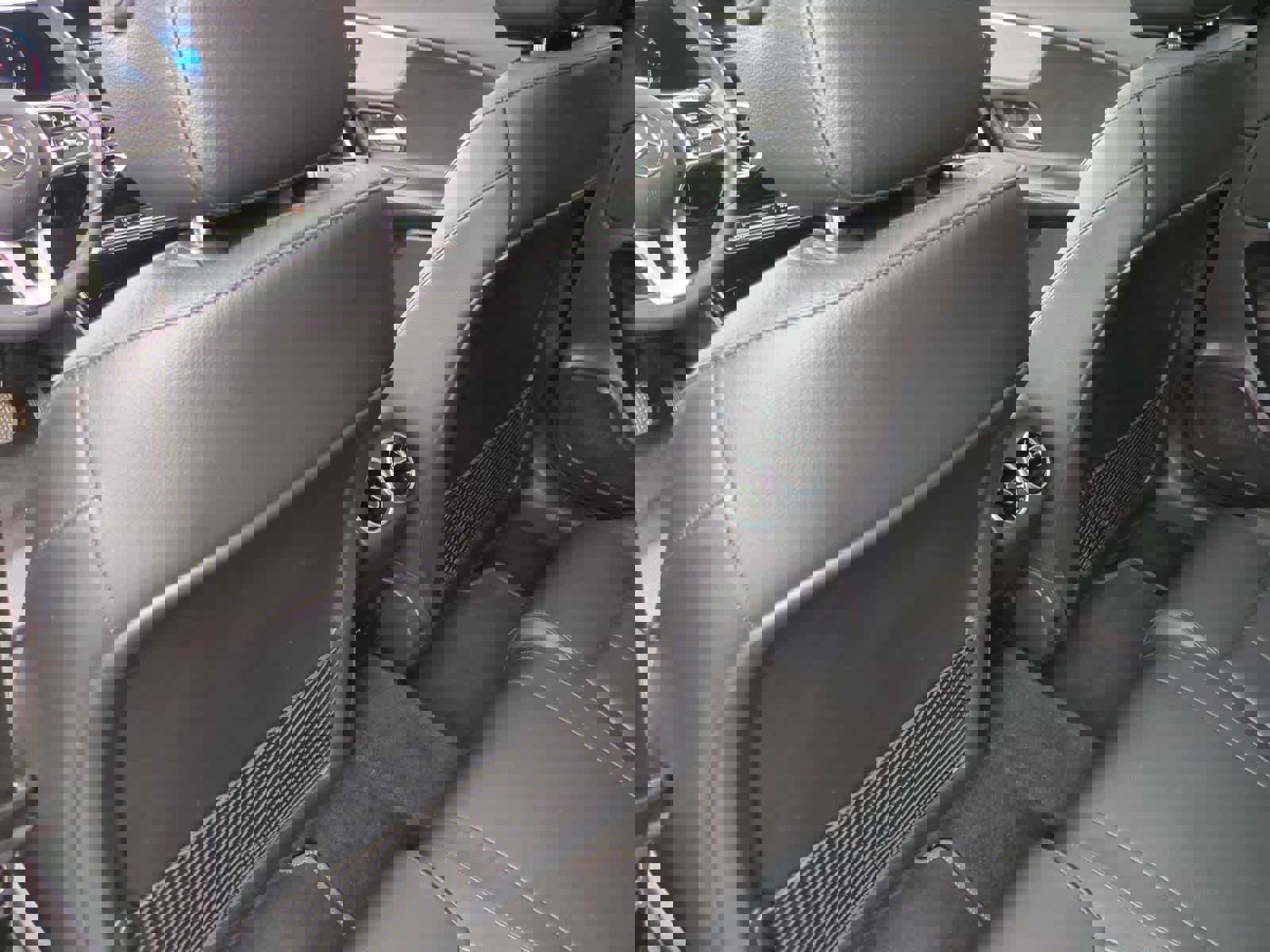 Used 2022 Mercedes-Benz A 220 4MATIC image 18