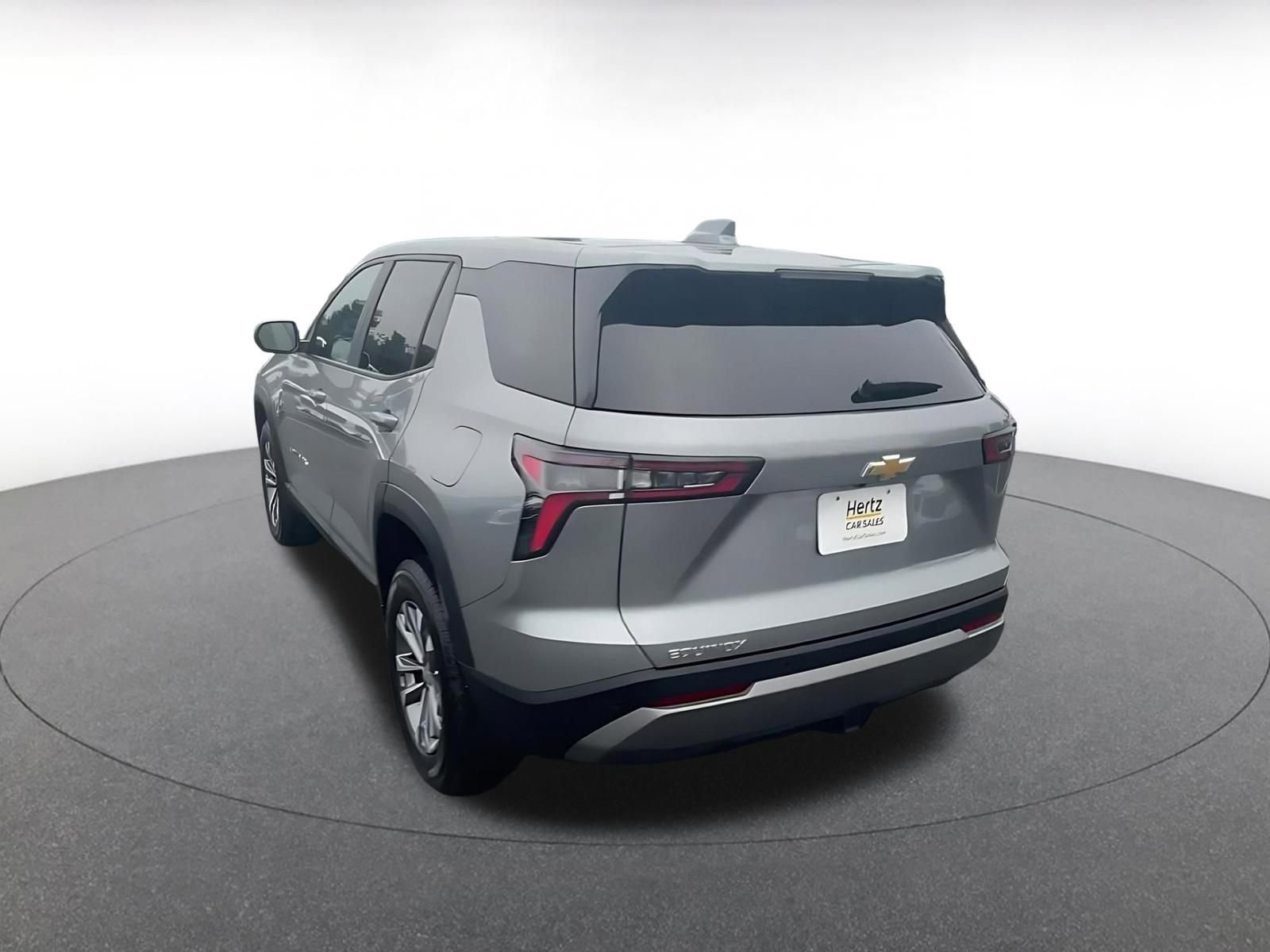 Used 2025 Chevrolet Equinox LT image 11