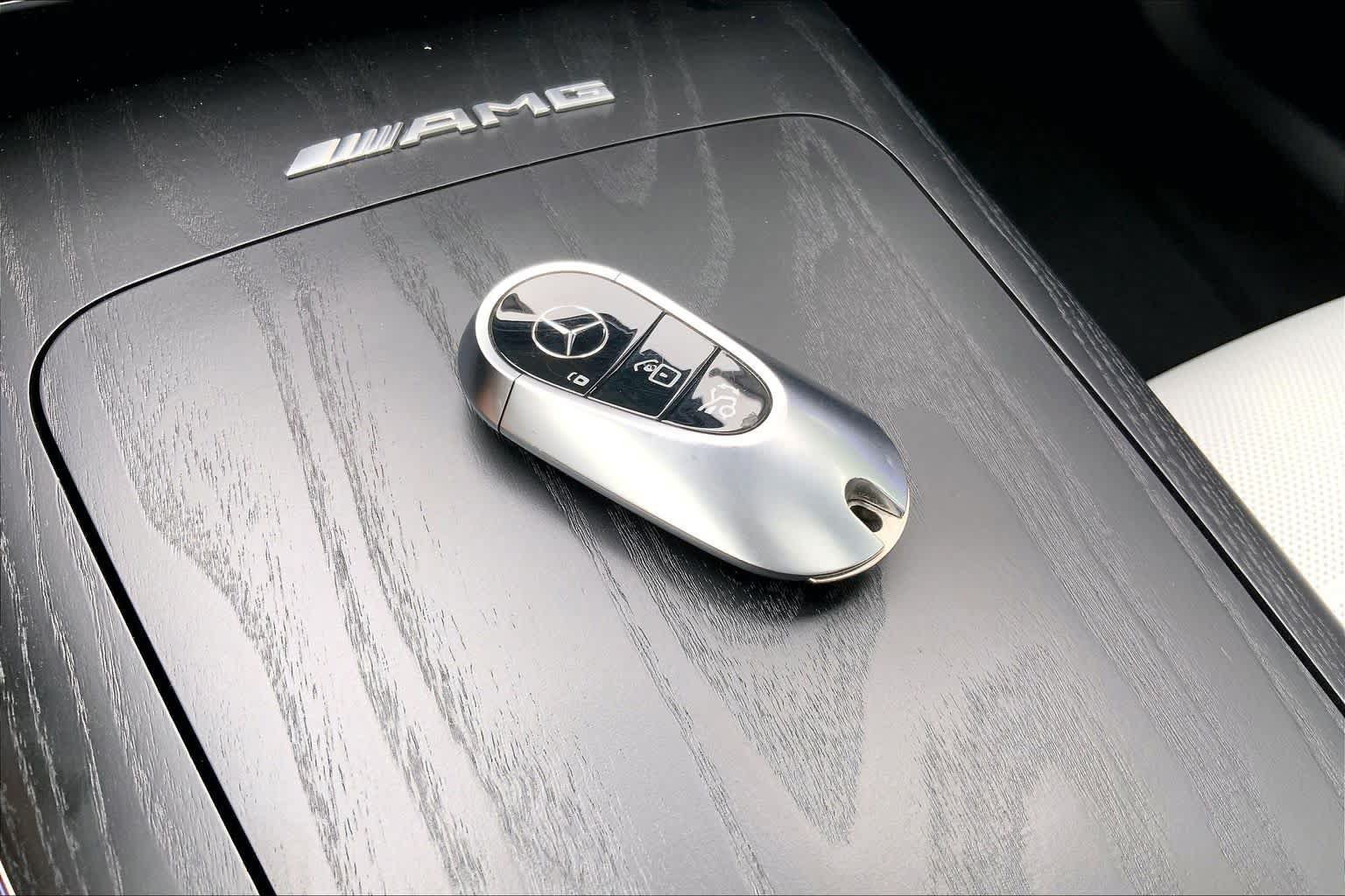 New 2026 Mercedes-Benz E 53 AMG e 4MATIC Sedan image 21