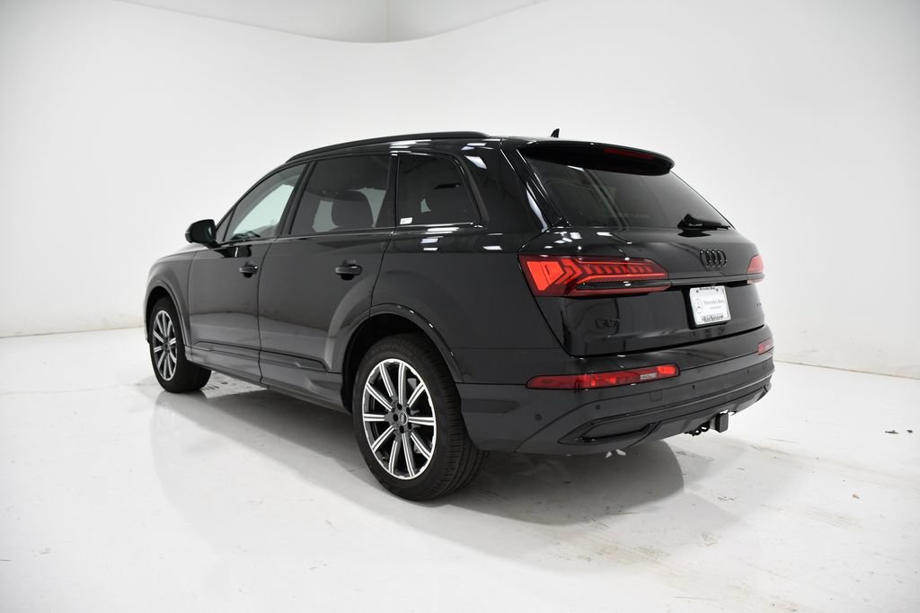 Used 2023 Audi Q7 2.0T Premium Plus w/ Premium Plus Package AWD/4WD image 3