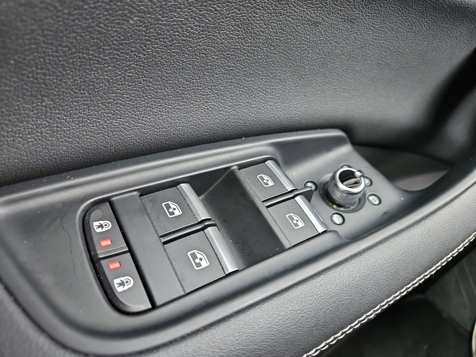 Used 2025 Audi Q7 3.0T Premium Plus AWD/4WD image 21