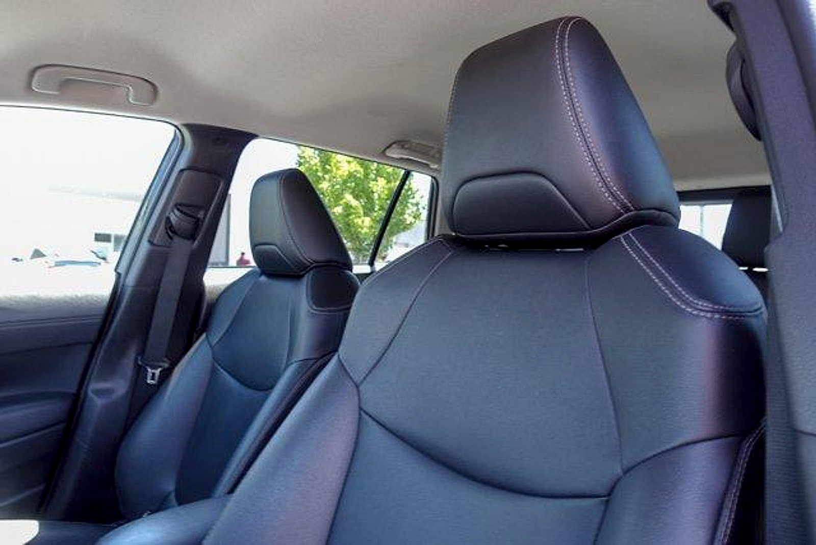 Certified 2023 Toyota Corolla Cross XLE FWD image 12