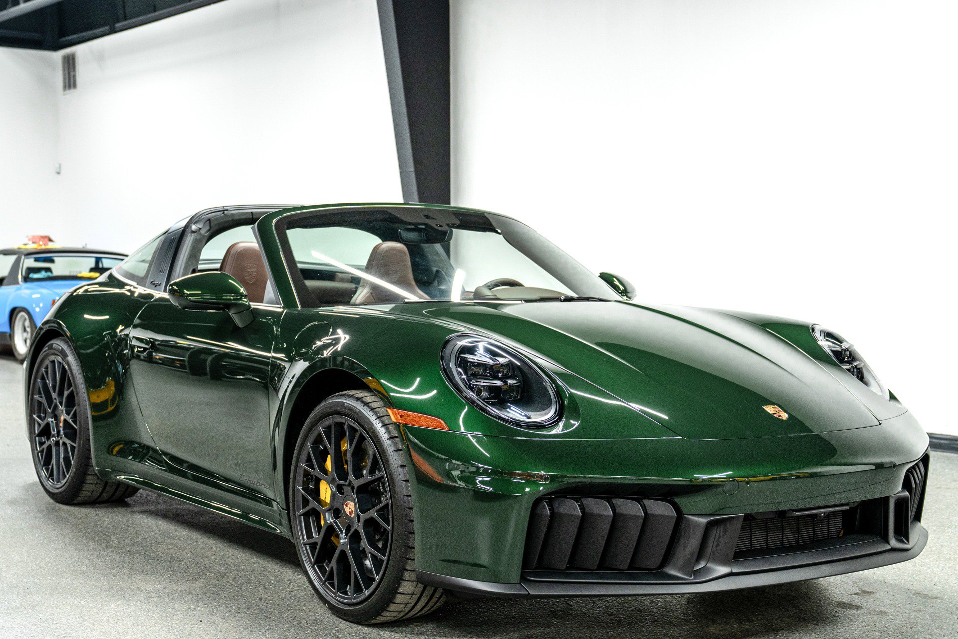 Used 2026 Porsche 911 Targa 4 GTS image 3