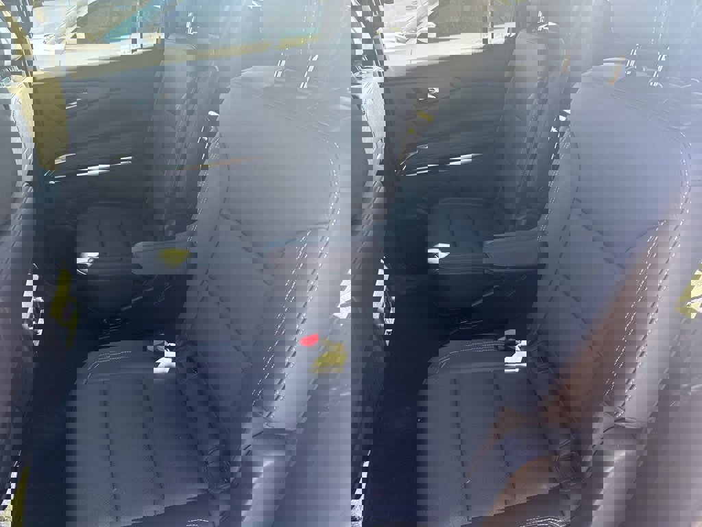 Certified 2025 Chevrolet Traverse LT image 11