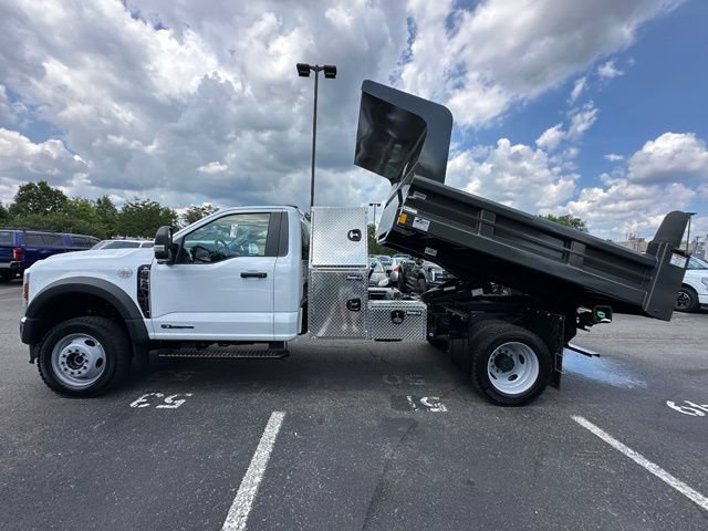 New 2026 Ford F550 4x4 Regular Cab Super Duty image 2