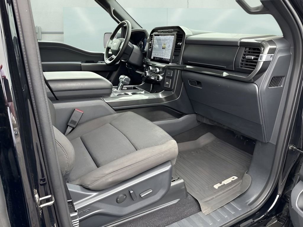 Used 2023 Ford F150 XLT w/ Equipment Group 302A High image 32